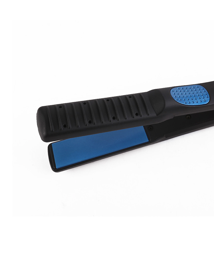 detail of TS-750 Fast Heat Up Hair Straightener