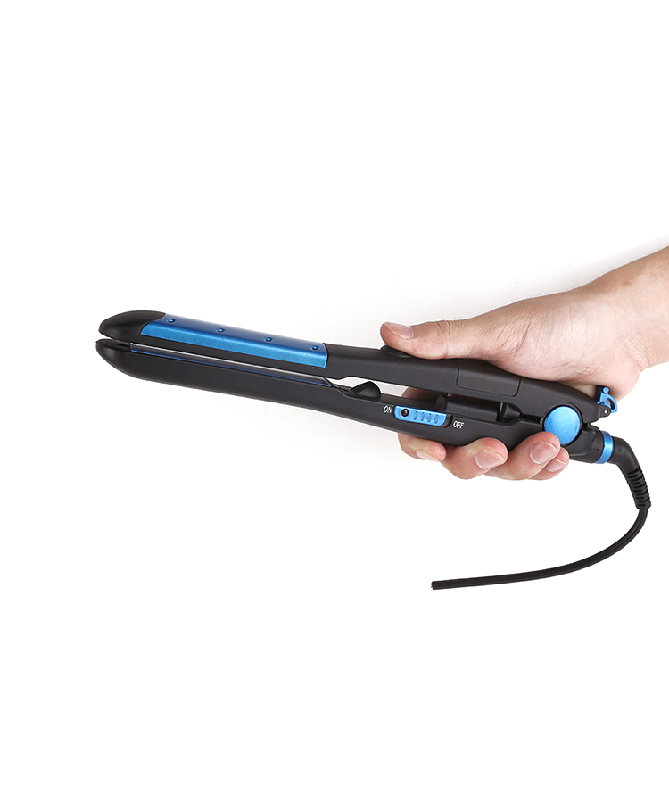 detail of TS-600 Hair Straightening Iron